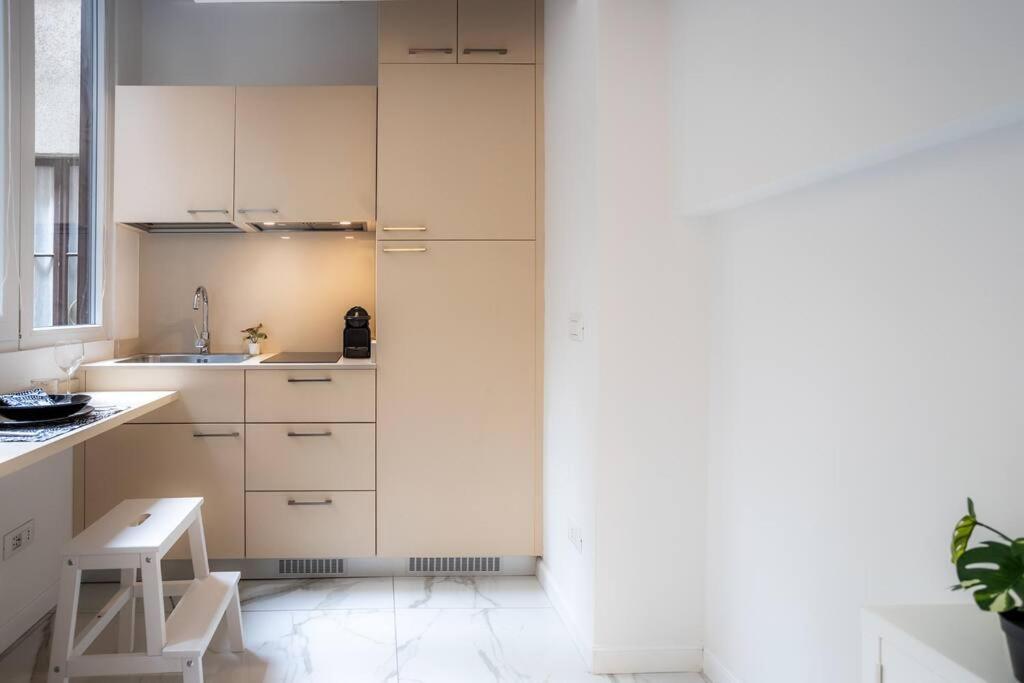 Duomo'S Nest - Central Mini-Apt Milano Eksteriør billede